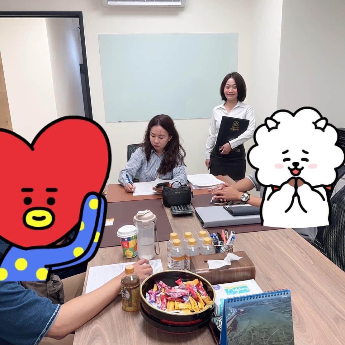 LINE_ALBUM_簽約照_251017_7